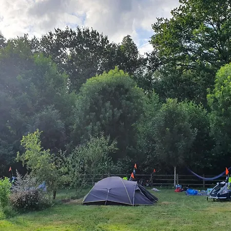 Friendly & - Saint-Pardoux-la-Rivière